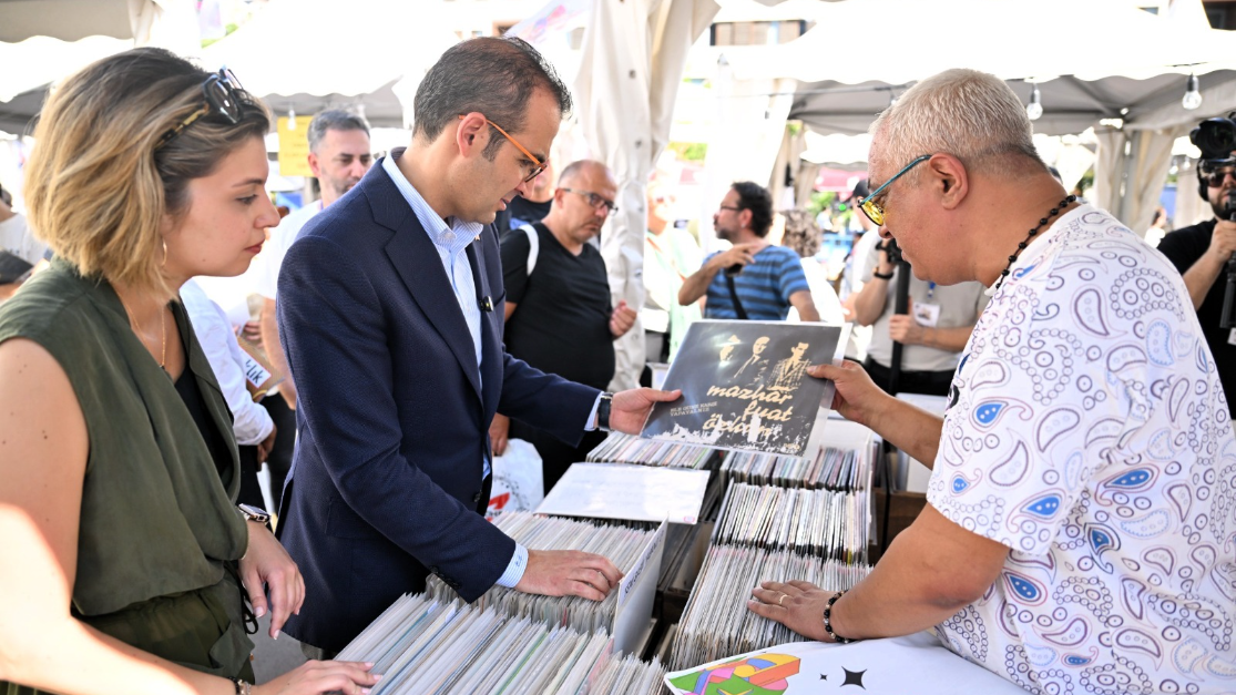 ŞİŞLİ PLAK FESTİVALİ MÜZİKSEVERLERE UNUTULMAZ ANLAR YAŞATTI